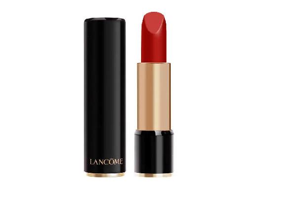 哑光口红好还是滋润口红好 哑光口红会不会很干 哑光口红好还是滋润口红好 哑光口红会不会很干