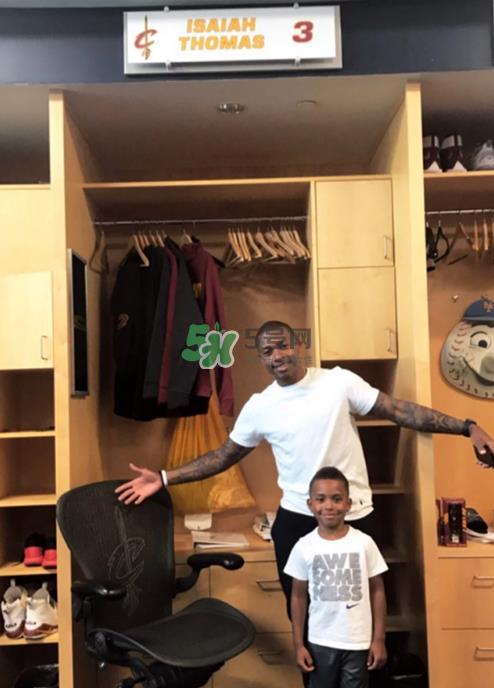 小托马斯交易到哪个球队了?小托马斯在骑士穿几号球衣? 小托马斯交易到哪个球队了?小托马斯在骑士穿几号球衣?