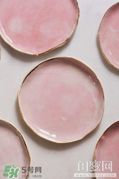 烟熏玫瑰色是什么颜色?烟熏玫瑰色唇膏口红试色 烟熏玫瑰色是什么颜色?烟熏玫瑰色唇膏口红试色