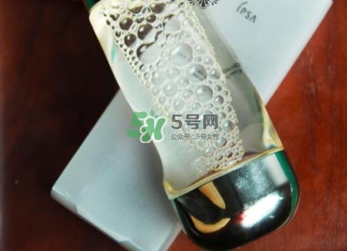 ipsa流金水是玻璃瓶吗?流金水是塑料的吗 ipsa流金水是玻璃瓶吗?流金水是塑料的吗
