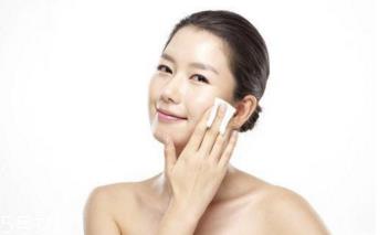 化妆棉和卸妆棉可以重复用吗 化妆棉的使用寿命 化妆棉和卸妆棉可以重复用吗 化妆棉的使用寿命