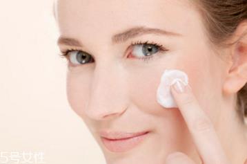 化妆棉和卸妆棉可以重复用吗 化妆棉的使用寿命 化妆棉和卸妆棉可以重复用吗 化妆棉的使用寿命