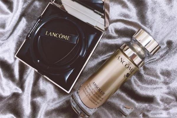 兰蔻菁纯粉底液适合什么肤质 菁纯粉底液和气垫哪个好用 兰蔻菁纯粉底液适合什么肤质 菁纯粉底液和气垫哪个好用