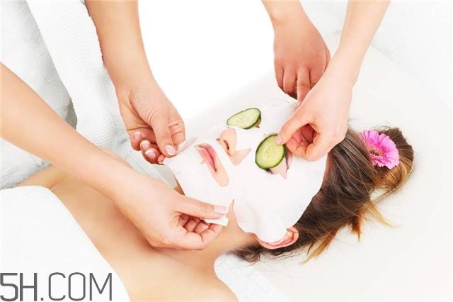 冬天敷面膜需要把面膜加热吗 冬天敷面膜可以加热吗 冬天敷面膜需要把面膜加热吗 冬天敷面膜可以加热吗