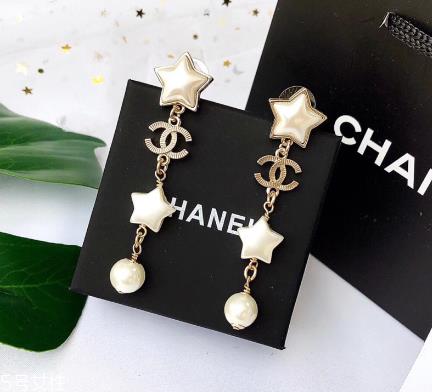 耳环生锈了还能戴吗？耳环生锈可以继续戴吗