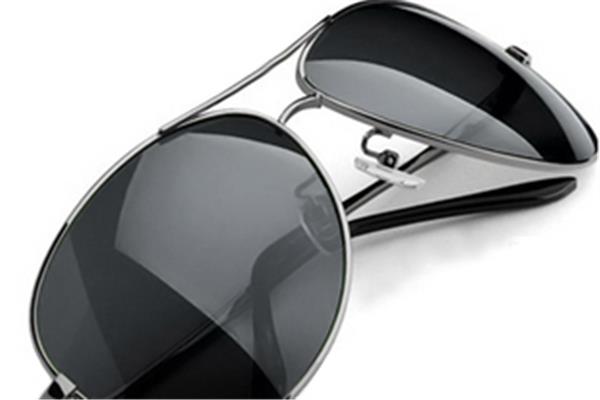 太阳镜可以带上飞机吗 太阳镜可以用几年 太阳镜可以带上飞机吗 太阳镜可以用几年