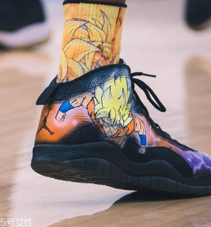 ovo与air jordan 10联名龙珠定制配色会发售吗_上脚效果 ovo与air jordan 10联名龙珠定制配色会发售吗_上脚效果