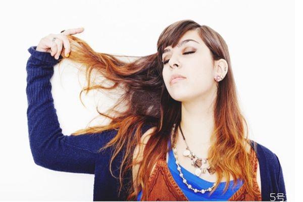 自己染发怎么做皮试 染发前一定要做皮试吗 自己染发怎么做皮试 染发前一定要做皮试吗