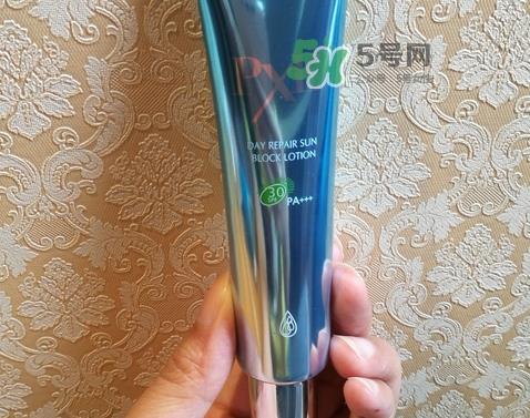 雪完美pxe防晒霜怎么样_雪完美pxe防晒乳好用吗