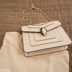 宝格丽包包多少钱?有着致命吸引力的意大利包包