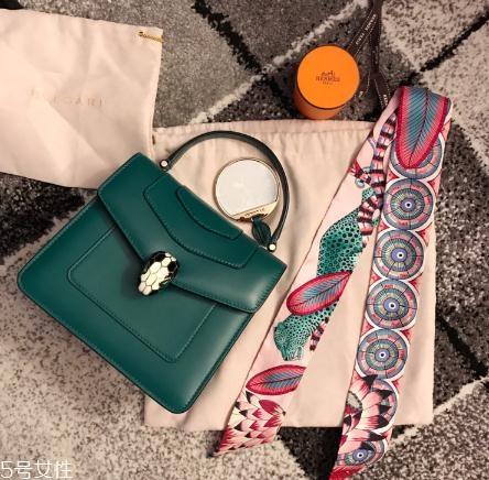 宝格丽包包多少钱？有着致命吸引力的意大利包包
