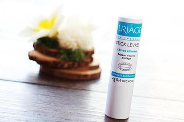 依泉舒慕适特润滋润唇膏功效 依泉舒慕适特润滋润唇膏效果如何 依泉舒慕适特润滋润唇膏功效 依泉舒慕适特润滋润唇膏效果如何