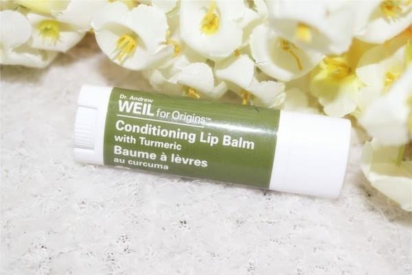 依泉舒慕适特润滋润唇膏功效 依泉舒慕适特润滋润唇膏效果如何 依泉舒慕适特润滋润唇膏功效 依泉舒慕适特润滋润唇膏效果如何