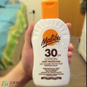 ​安耐晒防晒霜和玛丽布防晒霜哪个好?有什么区别?