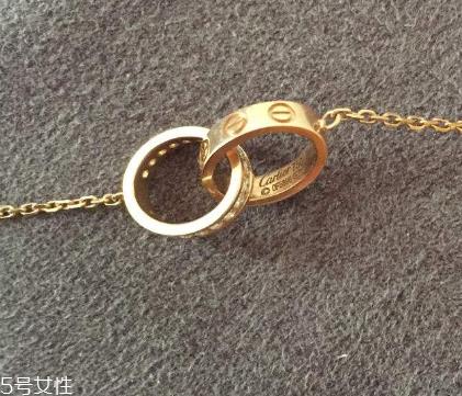 卡地亚双环项链真假辨别 教你避开假货 卡地亚双环项链真假辨别 教你避开假货
