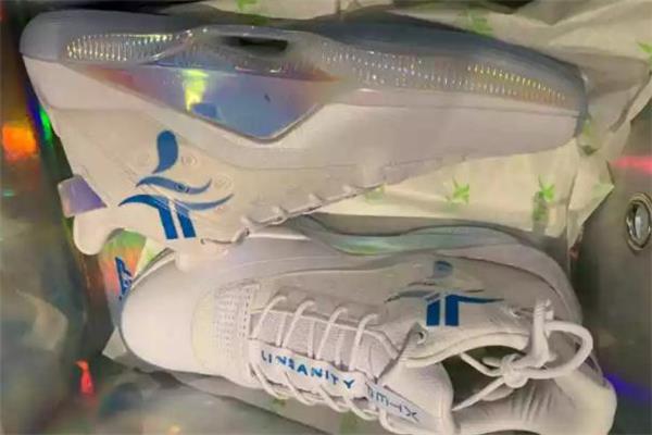 特步游云4代发售信息 特步游云4林书豪pe谍照曝光 特步游云4代发售信息 特步游云4林书豪pe谍照曝光