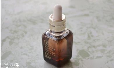 雅诗兰黛精华液的正确使用方法 雅诗兰黛精华液的正确使用方法