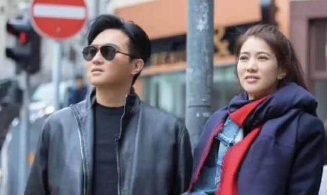 张智霖爱妻,余文乐宠子,他们才是娱乐圈好男人的楷模