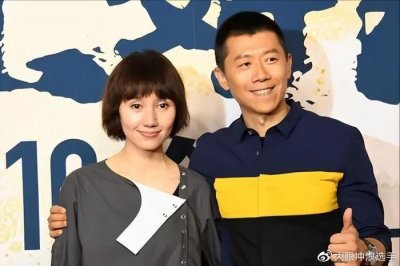 娱乐圈的绝世好男人,娶了初恋几十年没绯闻,这些女人真抓到宝了