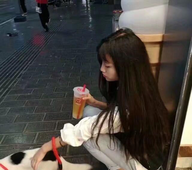 女性的体香是从什么部位散发出来的第四个,你们绝对不知道