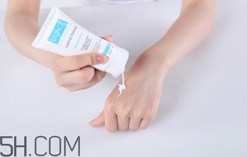 什么时候涂护手霜好?晚上怎么用护手霜好? 什么时候涂护手霜好?晚上怎么用护手霜好?