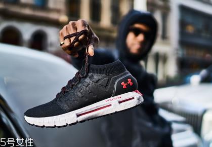 运动鞋穿41皮鞋穿多大?运动鞋比皮鞋大半码 运动鞋穿41皮鞋穿多大?运动鞋比皮鞋大半码