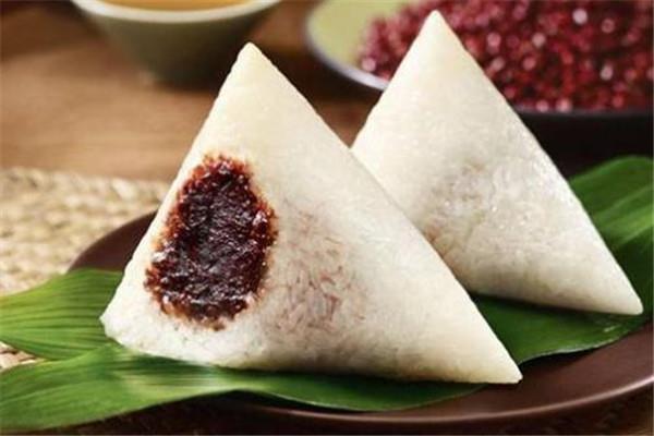 粽子为什么要放碱水 碱水棕是什么 粽子为什么要放碱水 碱水棕是什么