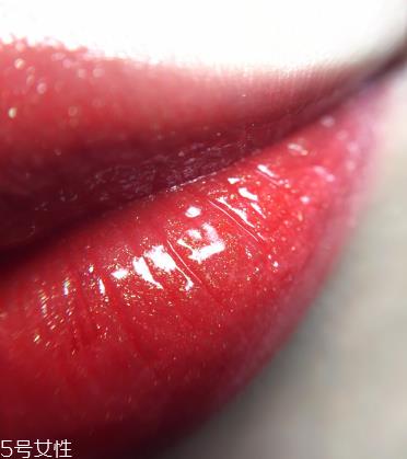 阿玛尼黑管302好看吗 阿玛尼黑管302真人试色 阿玛尼黑管302好看吗 阿玛尼黑管302真人试色