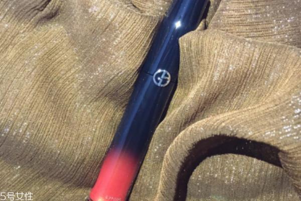 阿玛尼黑管302好看吗 阿玛尼黑管302真人试色 阿玛尼黑管302好看吗 阿玛尼黑管302真人试色