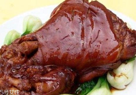 酱肘子用前肘还是后肘 前肘肥而不腻