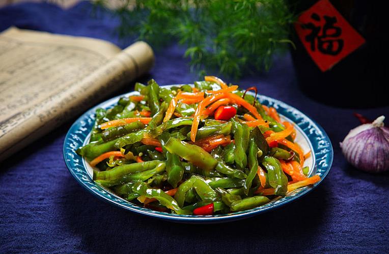 裙带菜好吃还是海带好吃 裙带菜和海带哪个营养价值更高 裙带菜好吃还是海带好吃 裙带菜和海带哪个营养价值更高