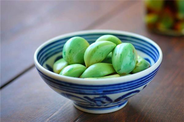 腊八蒜有营养价值吗 腊八蒜什么温度最好 腊八蒜有营养价值吗 腊八蒜什么温度最好