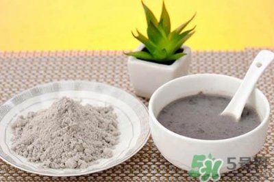 ​芝麻糊怎么冲才不会结块？如何冲黑芝麻糊不结块？