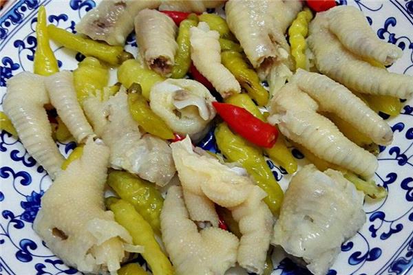 自制泡椒凤爪能放几天 保质期很短 自制泡椒凤爪能放几天 保质期很短