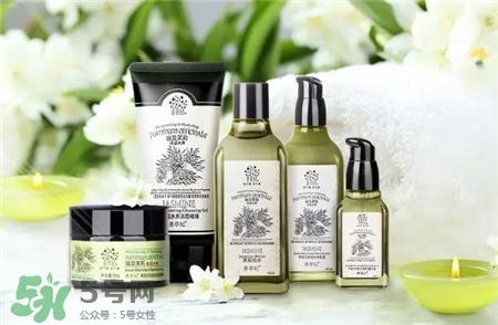 善草纪适合什么年龄?善草纪护肤品适合年龄 善草纪适合什么年龄?善草纪护肤品适合年龄