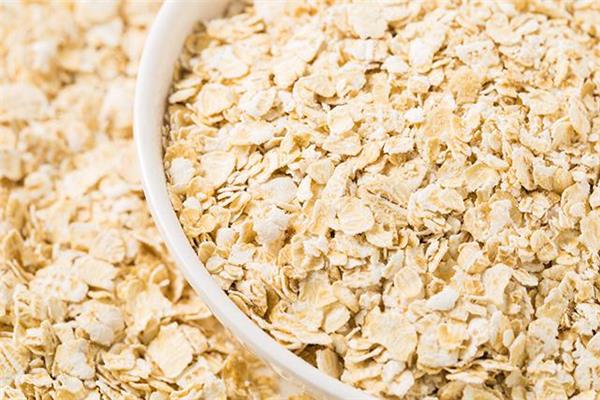 即食燕麦片能减肥吗 注意配合运动