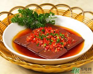 猪血不能与什么一起吃?猪血不能和什么同食? 猪血不能与什么一起吃?猪血不能和什么同食?