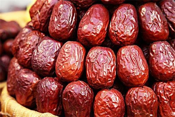 狗头枣不能和什么一起吃 狗头枣可以泡水喝吗