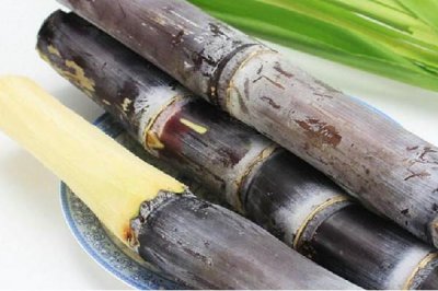 ​甘蔗做出来的是红糖还是白糖 甘蔗含糖量是多少