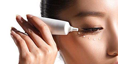 完美芦荟胶能去斑吗?完美芦荟胶还能代替眼霜 完美芦荟胶能去斑吗?完美芦荟胶还能代替眼霜