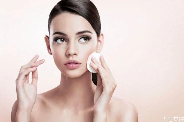 改善皮肤粗糙的方法 如何改善粗糙皮肤 改善皮肤粗糙的方法 如何改善粗糙皮肤