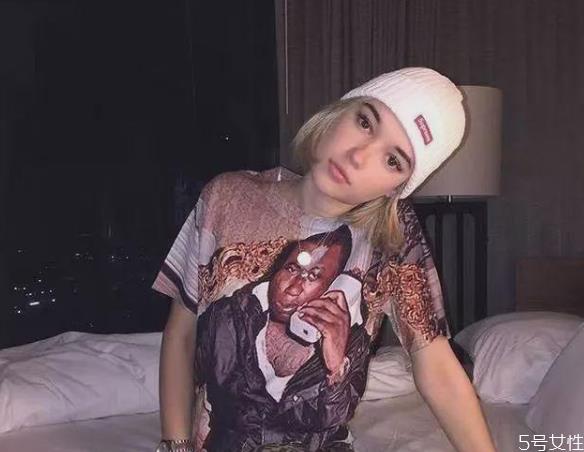 毛线帽怎么固定不掉 戴毛线帽子不掉的窍门 毛线帽怎么固定不掉 戴毛线帽子不掉的窍门