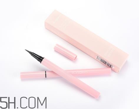 稚优泉眼线笔好用吗？稚优泉眼线笔晕染吗？