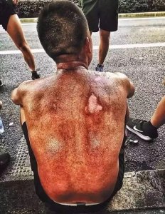 为日本侵华洗白,这位瑞典籍演员凭什么在华圈钱?