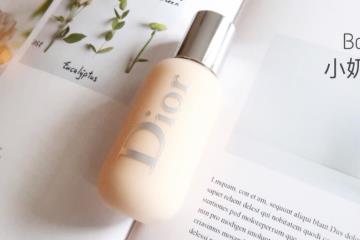 迪奥小奶瓶粉底液干吗 dior小奶瓶粉底液适合肤质 迪奥小奶瓶粉底液干吗 dior小奶瓶粉底液适合肤质