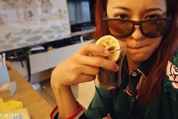 喝什么对皮肤好 4种饮品喝出冻龄肌 喝什么对皮肤好 4种饮品喝出冻龄肌