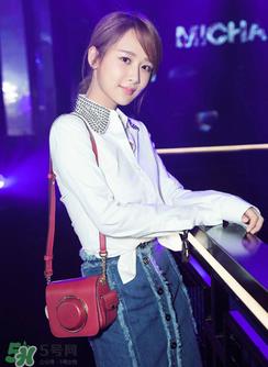 mk相机包尺寸多大?michael kors相机包尺寸介绍 mk相机包尺寸多大?michael kors相机包尺寸介绍