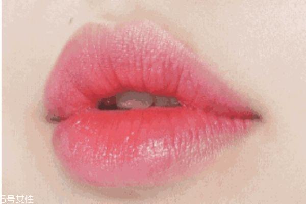什么是玻璃唇 玻璃唇画法教程 什么是玻璃唇 玻璃唇画法教程