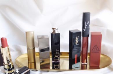 铁锈红口红适合黄皮吗？铁锈红口红适合人群