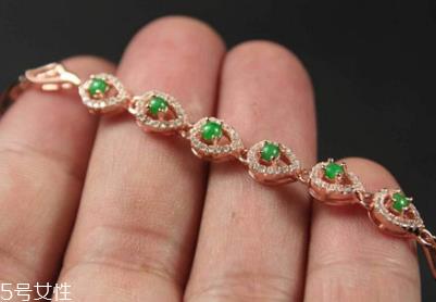 翡翠手链一般几颗珠子?翡翠手链几颗珠子好? 翡翠手链一般几颗珠子?翡翠手链几颗珠子好?